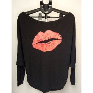 Women's Black Red Long Sleeve Tee Shirt Size Large
